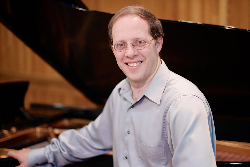 Concert Series: Piano Recital — Dmitri Shteinberg